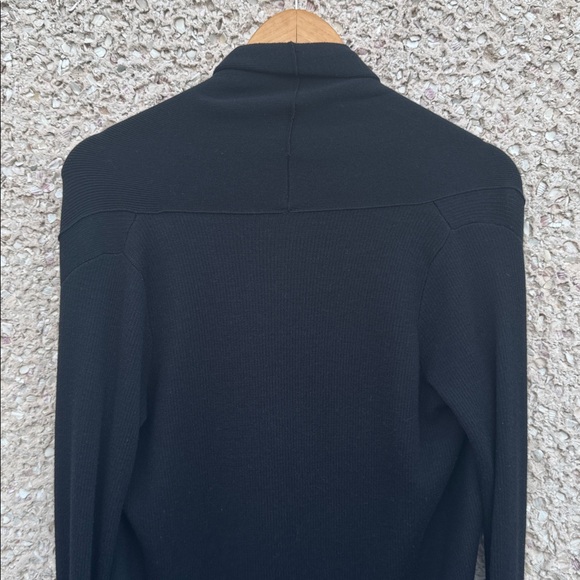 Lululemon Intuition Meditation Sweater Wrap in Black - Picture 9 of 13